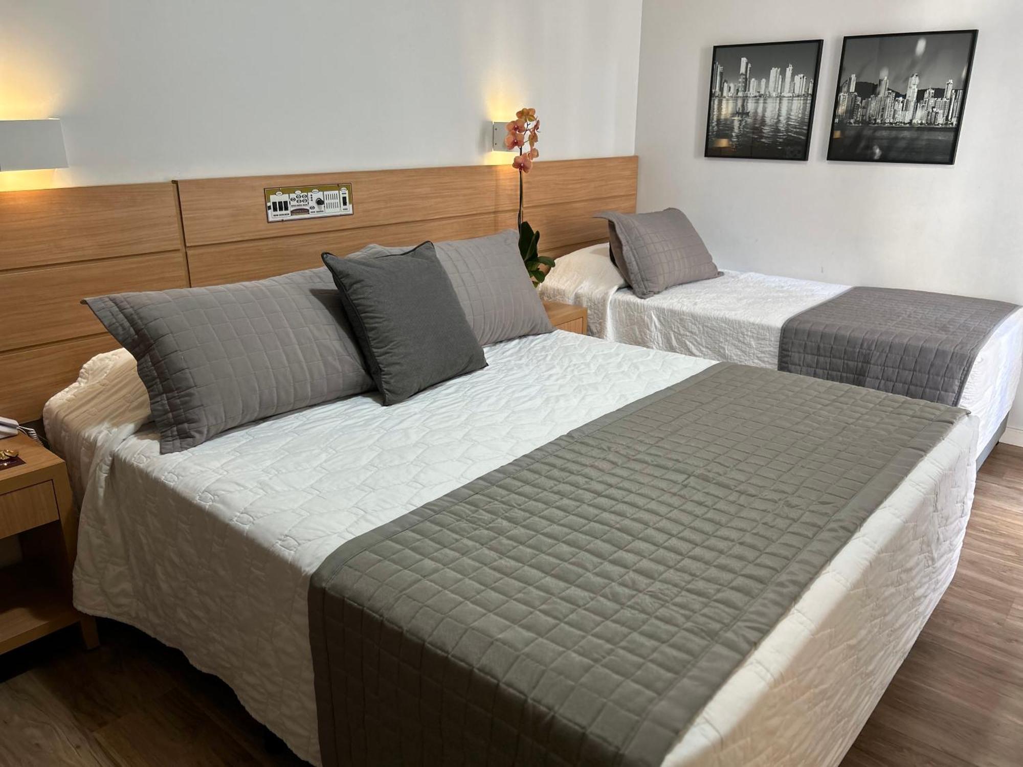 Tropikalya Gold Hotel Balneário Camboriú المظهر الخارجي الصورة