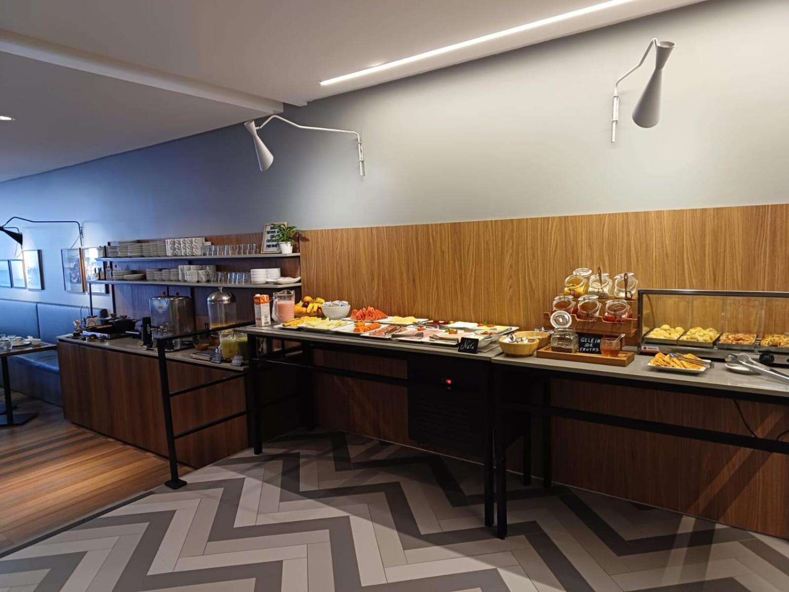 Tropikalya Gold Hotel Balneário Camboriú المظهر الخارجي الصورة